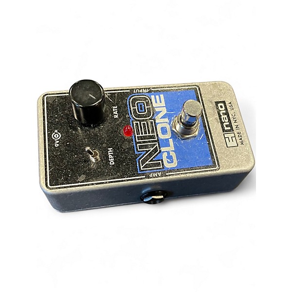 Used Electro-Harmonix Neo Clone Analog Chorus Effect Pedal