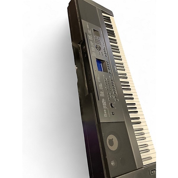 Used Yamaha DGX660 Portable Keyboard
