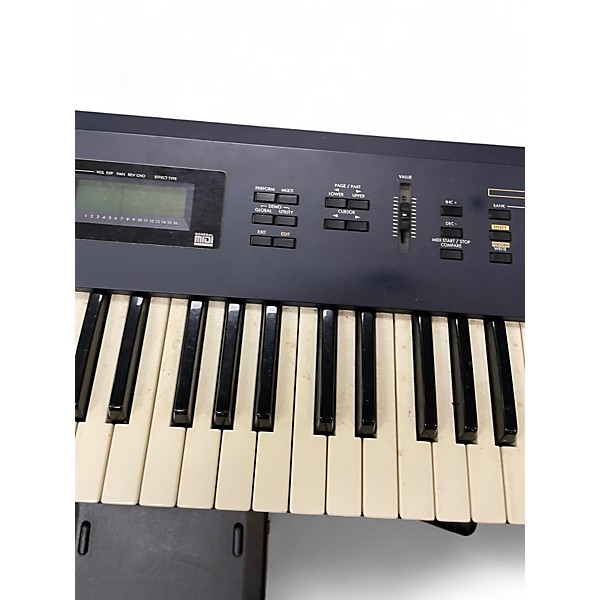 Used KORG N5 Synthesizer