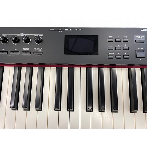 Used Roland RD88 Keyboard Workstation