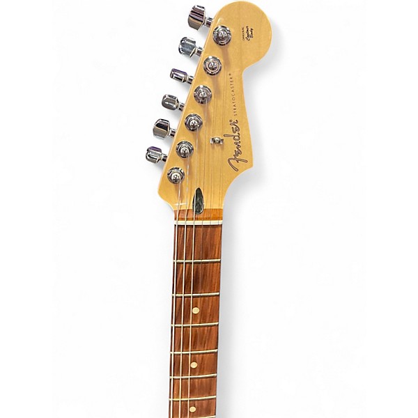 Used 2022 Fender 	PLAYER STRAT Pau Ferro  Polar White Solid Body Electric Guitar