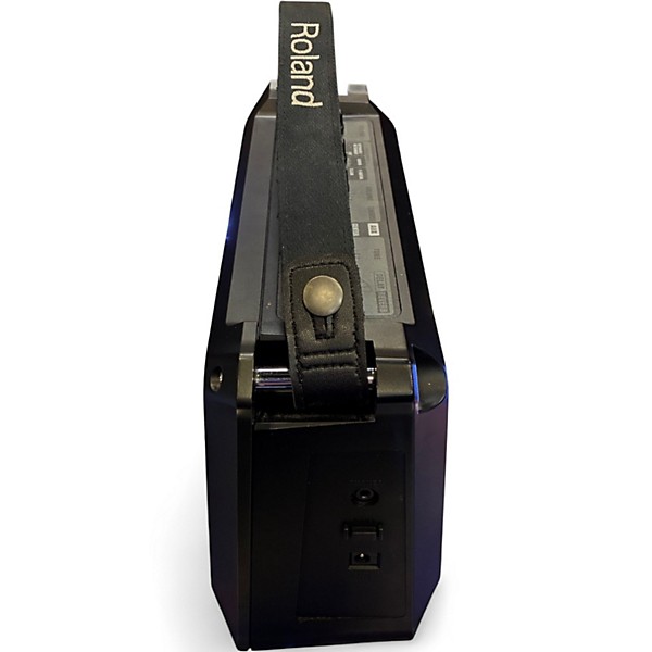 Used Roland Mobile Cube Keyboard Amp