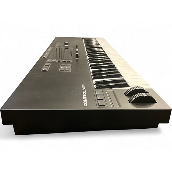 Used Native Instruments Kontrol S61 MK3 MIDI Controller