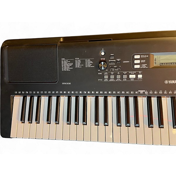 Used Yamaha PSREW300 76 Key Portable Keyboard