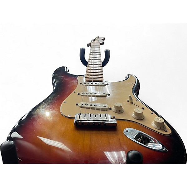 Used Fender Stratocaster 3 Tone Sunburst Solid Body Electric Guitar