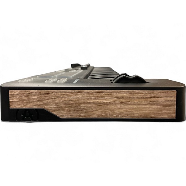 Used Arturia Keylab 49 MK3 MIDI Controller