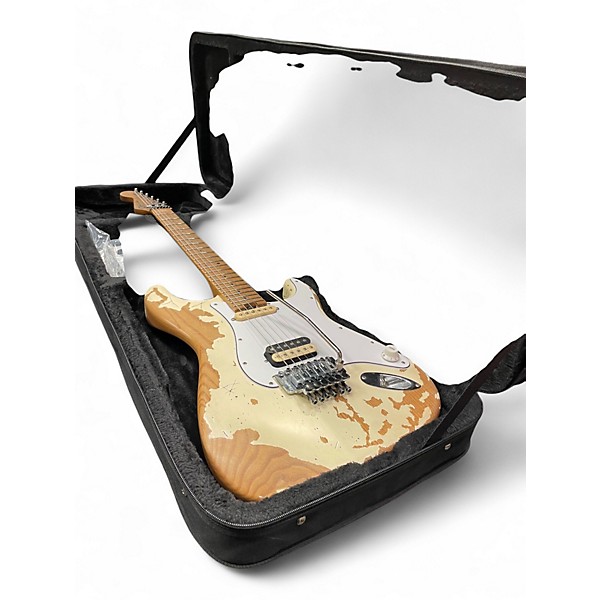 Used Charvel Henrik Danhage Limited Edition Signature Pro-Mod So-Cal HS White Relic Solid Body Electric Guitar