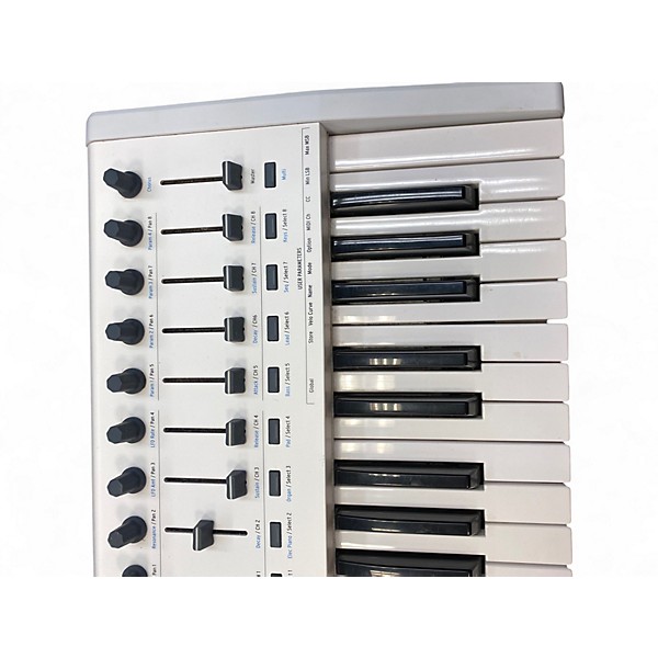 Used Arturia Keylab MKII 61 Key MIDI Controller