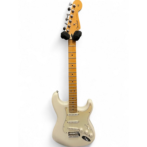 Used 2021 Fender Player Stratocaster Arctic White Solid Body Electric Guitar