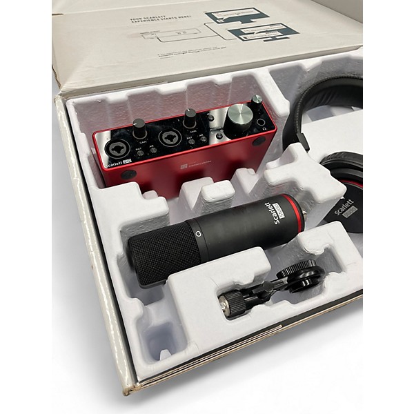 Used Focusrite Scarlett 2i2 Gen 3 Audio Interface
