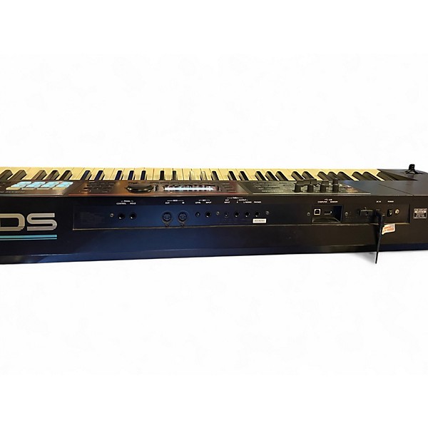 Used Roland JUNO-DS 88 Keyboard Workstation