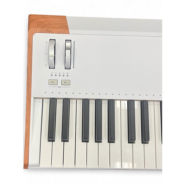 Used Arturia ASTROLAB 61 Stage Piano