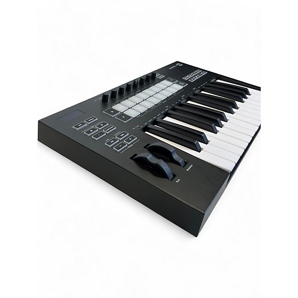 Used Novation Launchkey 25 Key MIDI Controller