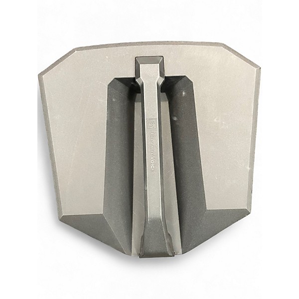 Used 2025 Electro-Voice EVERSE 12 Powered Speaker