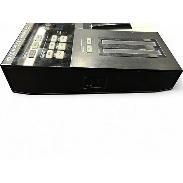 Used Native Instruments Komplete Kontrol S25