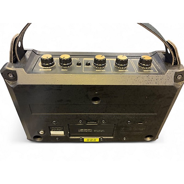 Used Roland Micro Cube Guitar Combo Amp