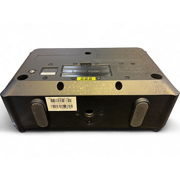 Used Roland Micro Cube Guitar Combo Amp