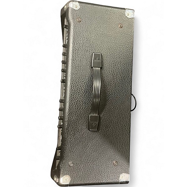 Used Behringer VTone GMX210 Guitar Combo Amp