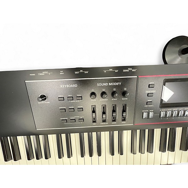 Used Roland JUNO- D Keyboard Workstation