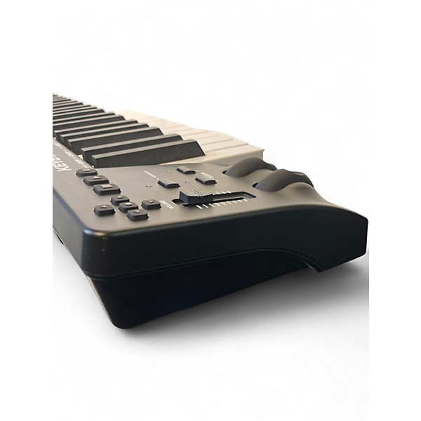 Used M-Audio Keystation 61 MK3 MIDI Controller