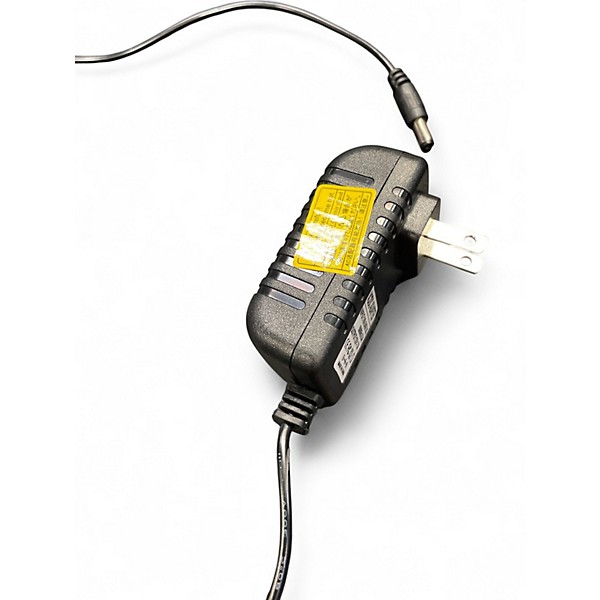 Used Yamaha DX100 Synthesizer