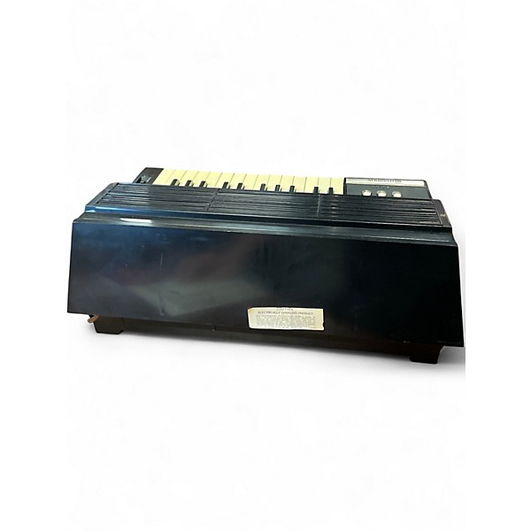 Used Magnus 380 Organ