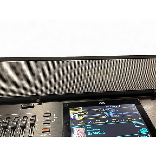 Used KORG pa5x Portable Keyboard