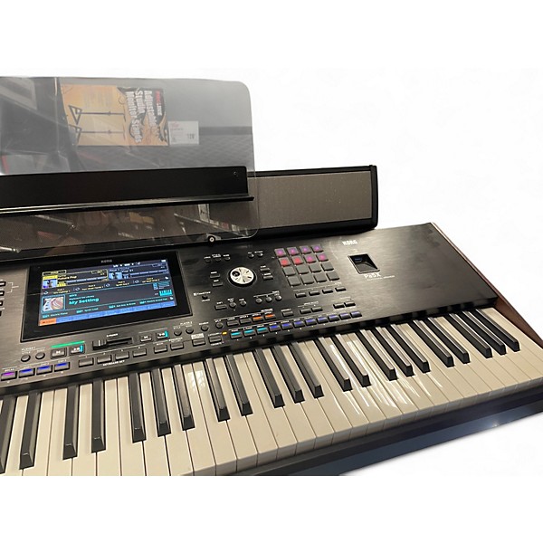 Used KORG pa5x Portable Keyboard