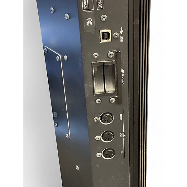 Used Yamaha S08 88 Key Synthesizer