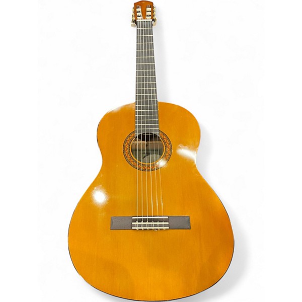 Used Yamaha C40 Natural Classical Acoustic Guitar