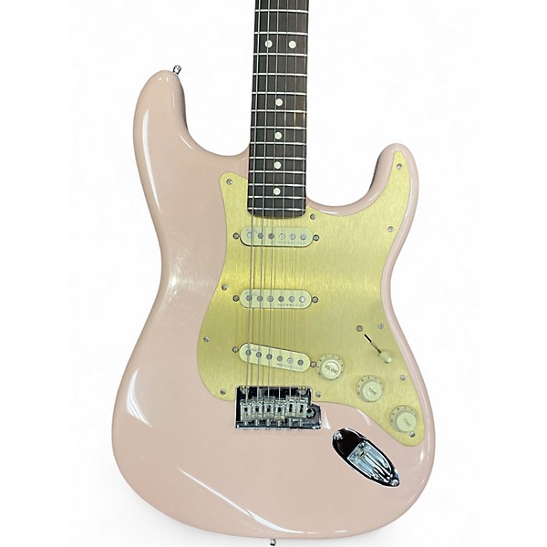 Used Fender Limited Edition American Professional II Stratocaster Shell Pink Solid Body Electric Guitar