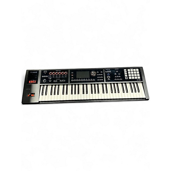 Used Roland FA 06 Keyboard Workstation