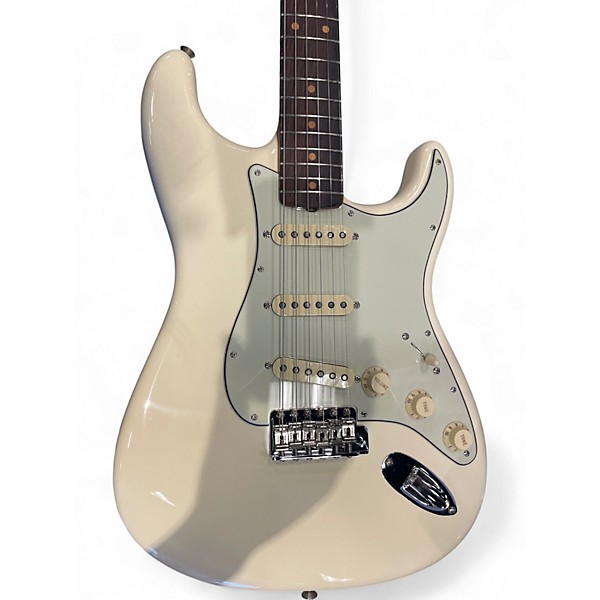 Used Fender AMERICAN VINTAGE II 1961 Stratocaster Olympic White Solid Body Electric Guitar