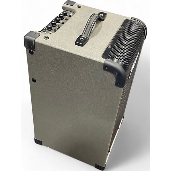 Used Peavey max 208 Bass Combo Amp