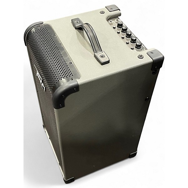 Used Peavey max 208 Bass Combo Amp