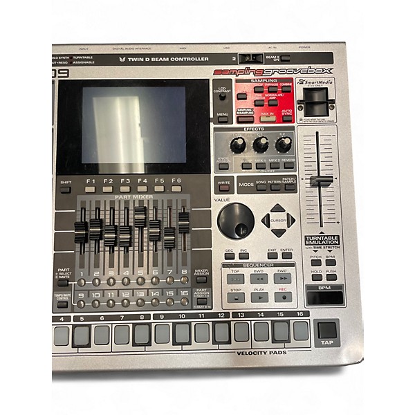 Used Roland MC-909 Groovebox Production Controller