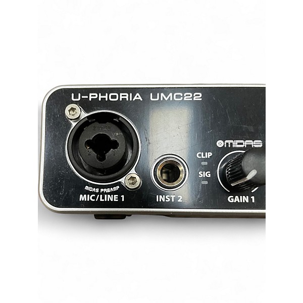 Used Behringer U-Phoria UMC22 Audio Interface
