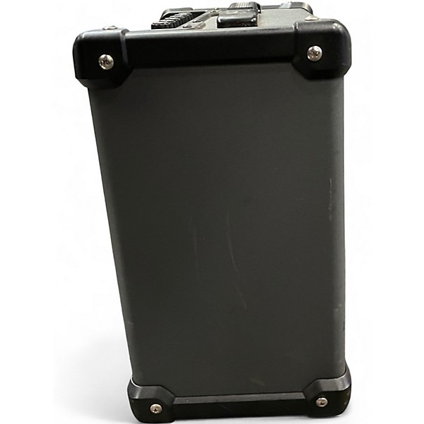 Used Roland CUBE 10 Guitar Combo Amp