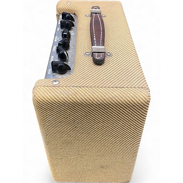 Used Fender bronco amp Guitar Combo Amp