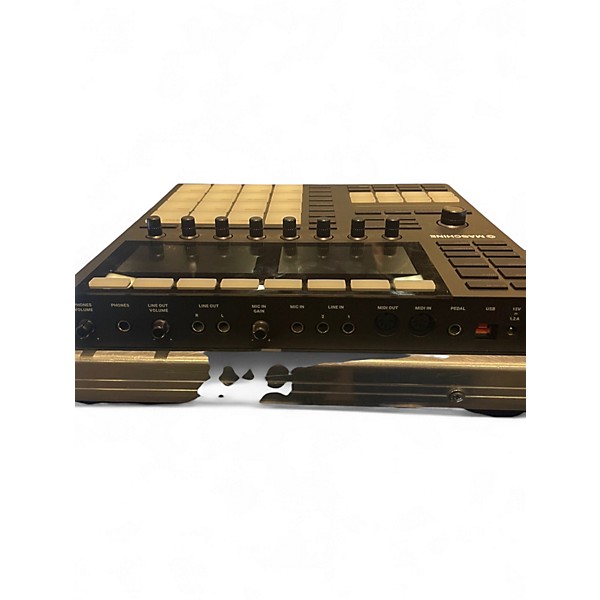 Used Native Instruments Maschine MK3 MIDI Controller