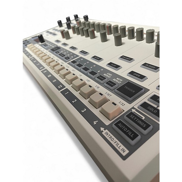 Used Behringer RD-9 Drum Machine