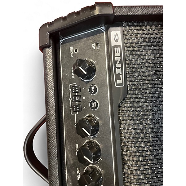 Used Line 6 SPIDER V20 Guitar Combo Amp