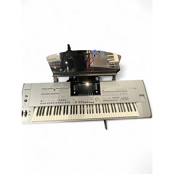 Used Yamaha Tyros 5 76 Key Arranger Keyboard