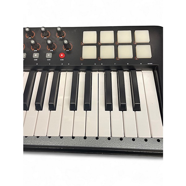 Used M-Audio Oxygen 49 Key MIDI Controller