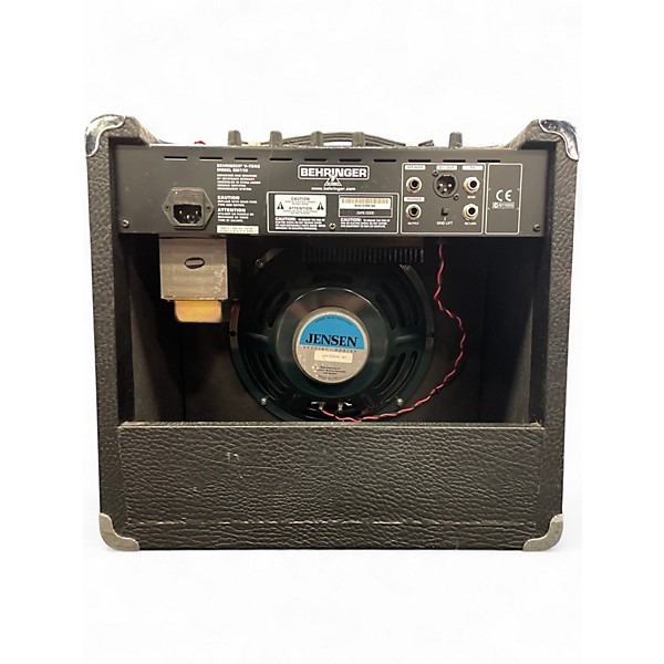 Used Behringer V-Tone GM110 Guitar Combo Amp