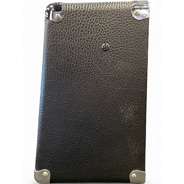 Used Behringer V-Tone GM110 Guitar Combo Amp