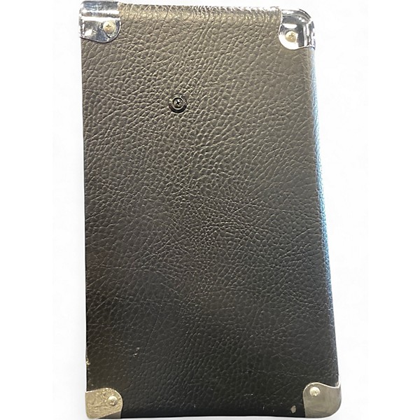 Used Behringer V-Tone GM110 Guitar Combo Amp