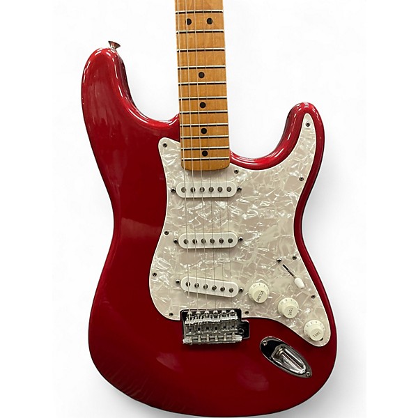 Used Fender SSS STRATOCASTER Metallic Red Solid Body Electric Guitar