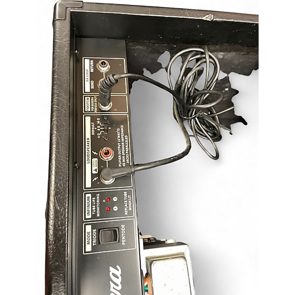 Used Bugera V22 INFINIUM Guitar Cabinet