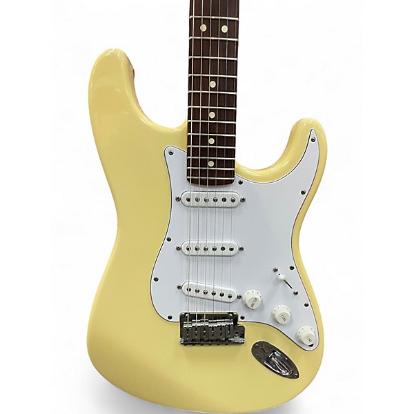 Vintage 1996 Fender Stratocaster American Standard Aged White Solid Body Electric Guitar